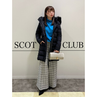 冬の装いを格上げする、上質感あふれるロングダウンコート🩶✨